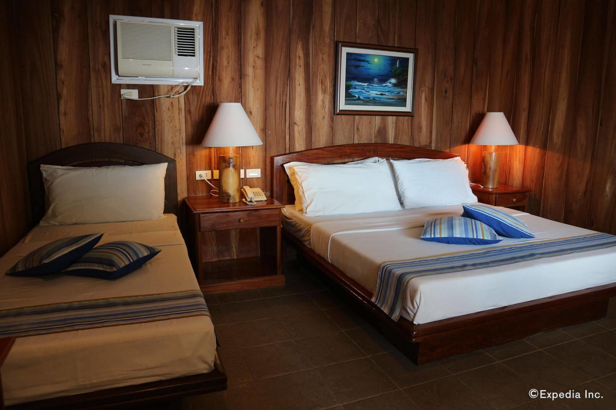 Antulang Beach Resort Siaton Exteriör bild